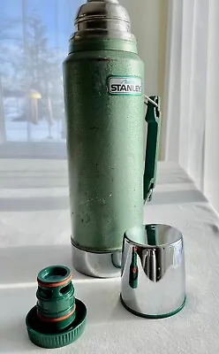 Vintage ALADIN STANLEY THERMOS A-944DH Green Vacuum Bottle 14  Quart Metal USA • $15.99