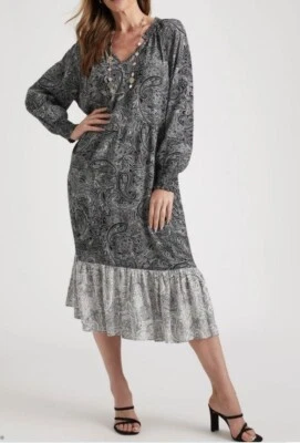 $14.99 • Buy New With Tags Ladies Size 16 Black White Dress, Pockets, Shirred Sleeve Cuffs