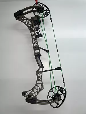 Used - Mathews Phase 4 29 - Right Hand - 70lbs - 28.5  - Ambush • $950