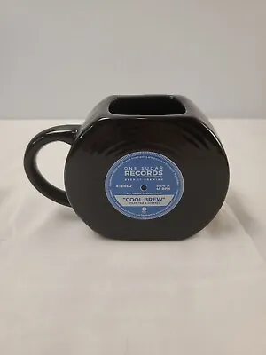 Gift Republic Retro Vinyl Record  Mug Coffee Cup 6.6 Inch Black • $9.99