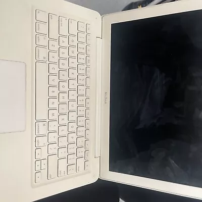 Apple MacBook A1342 13.3  Laptop - MC516LL/A (May 2010) • $68