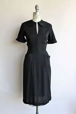 Vintage 1940s Black Rayon Dress With Pockets / Spiegel Crepe Day Dress Shoulder • $149