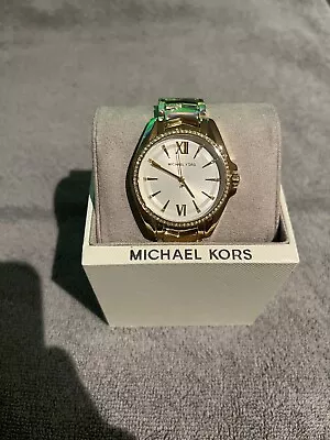 $250 Michael Kors MK6693 Womens Whitney Gold-Tone White Stainless Steel Watch • $79.99