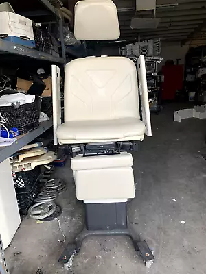 Midmark Ritter 75L Power Procedure Exam Chair - 75-016 • $4200