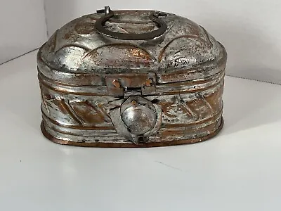 Vintage Turkish Tin Lined Copper Hammered Bath House Lidded Soap Box • $59.95