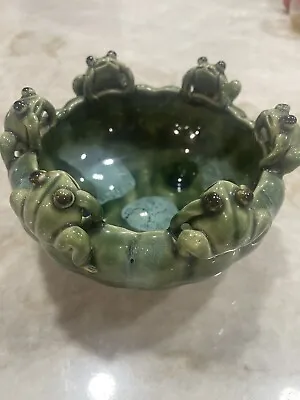 6 Frogs On A Planter Lip Rare Style Majolica Pot ~ Very Detailed & Beautiful! • $50