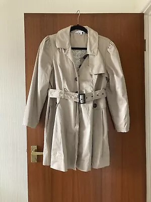 Ladies Raincoat Size 14 Marks & Spencers • £8