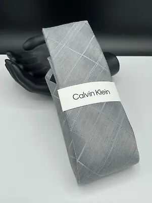 Calvin Klein Men's Silk Blend Tie ~ Gray ~ Plaids & Checks ~ MSRP: $69.50 • $18.99