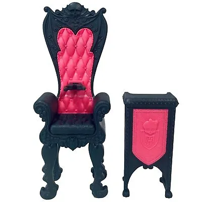 Monster High Draculaura Deadluxe School Throne & Clip With Lectern Pink Black • $17.24
