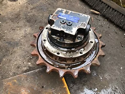 £800 • Buy JCB Track Motor KYB Bonfiglioli Model Type MHKAYABAKTMAGA012VS35