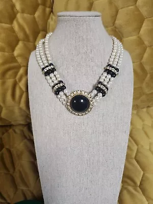 Vintage Glamorous Black And White Pearl Necklace RINESTONES • $30