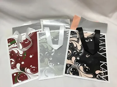 NEW Mary Kay Holiday Gift Bags With Tissue Paper Lot Of 3 2009 • $3.19
