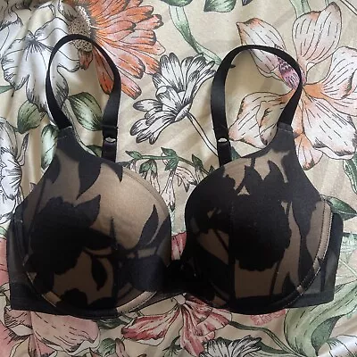 French Designer Padded Uplift Bra By Maison Lejaby. 32C. • £5