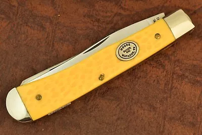 MOORE MAKER MADE IN USA By QUEEN CUTLERY CO YELLOW TRAPPER KNIFE MATADOR TEXAS • $84