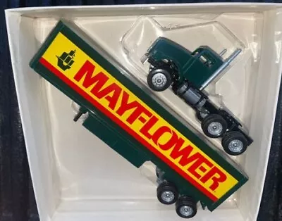 Winross 109-5 1:64 Die-Cast Mayflower Moving Company Tractor Trailer • $18.69