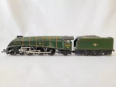 Hornby OO Gauge A4 Class Pacific Locomotive 4-6-2 Tender 60022 MALLARD BR Green • £44.99