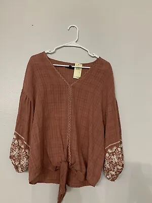 NEW MAX EDITION Blouse Womens Large Vneck Top - NWT • $25