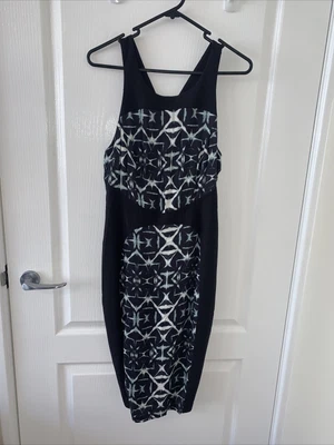$12 • Buy WISH Dress - Size 10