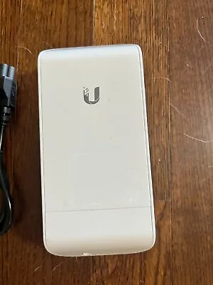 Ubiquiti Loco M5 NanoStation • $28