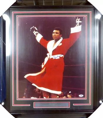 Muhammad Ali Autographed Signed Framed 16x20 Photo PSA/DNA #S14049 • $1195