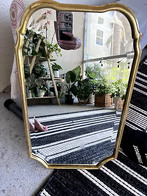 Vintage Queen Anne Wythe Mirror Gold From WILLIAMSBURG Home Décor • $475