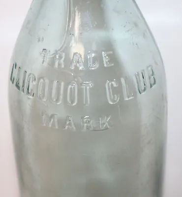Vintage Clicquot Club Bottle Embossed Raised Lettering Soda Ginger Ale Green  • $11.99