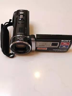 Sony Handycam HDR-PJ200E Full HD Projector Camcorder 25 Optical Zoom • $230