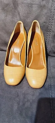£19.99 • Buy Hobbs Caramel Court Shoes EUR 38 UK6 Mock Croc Round Toe Leather Sophia Vgc
