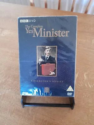 Yes  Minister: The Complete Collection (DVD) • £4.50