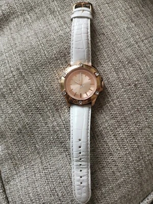 £17 • Buy Juicy Couture Ladies White Leather Strap Watch With Crystal Detail Around Case