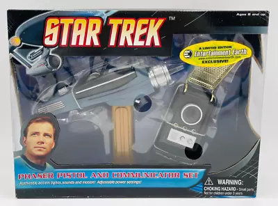 Star Trek TOS Phaser Pistol And Communicator Set - Diamond Select • EE Exclusive • $169