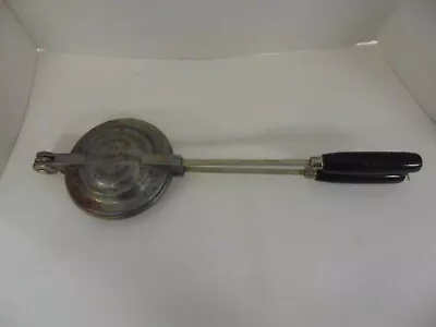 Vintage Original Toas-Tite Sandwich/Pie Maker 15 3/4  Long 5  Diameter JC268-10 • $19.99