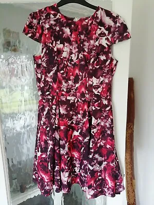 £8 • Buy Max C London Dress BNWOT 12