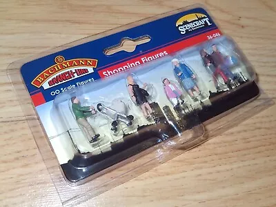 Unused Bachmann 36-046 Shopping Figurines For Hornby OO Gauge Train Sets • £6.50