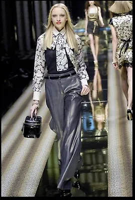 £110 • Buy D & G Black Leather Box Bag - Runway Collection 2007 