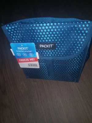 $19.99 • Buy Pack-It Freezable Lunch Bag Expandable Folding Cooler Tote POLKA DOTS BLUE NWT