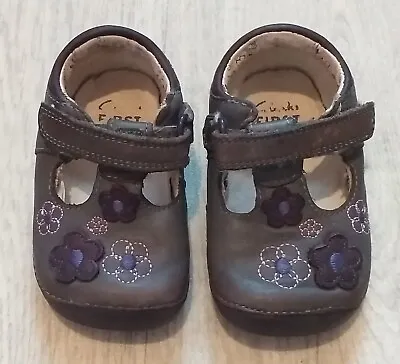 Clarks First Mary Jane Leather Shoes Purple Colour Size 2G • £10.60