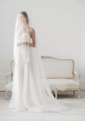 £70 • Buy Britten Cut Edge Silk Style Off-White Wedding Veil With Extra Long Blusher 