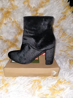 New Look Wide Fit Velvet Black Block Heeled Ankle Boots Woman's Shoes • $20