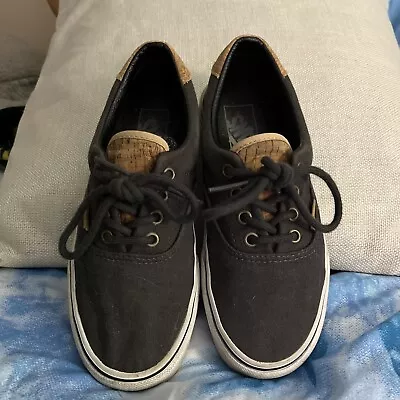 Vans Canvas Light Black  Versatile… Unisex Women’s Size  6.5.. Men’s Size 5 • $18