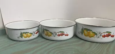 Set Of 3 Vintage Enamel Nesting Storage Bowls Fruits • $24.50