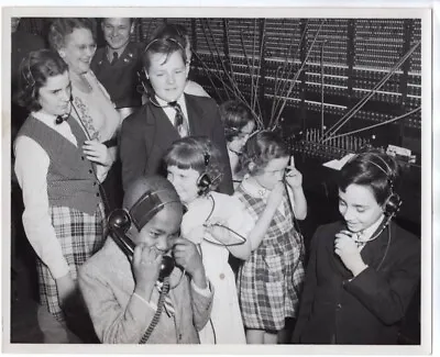 1940s US Army Civilian Hello Girls Phone Operators Switchboard Original Photo #5 • $9.99