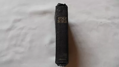 1935 Black Illustrated Holy Bible  • £6.99