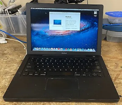 Apple MacBook BLACK 13-inch September 2008 2.4GHz Intel Core 2 Duo (MB404LL/A) • $180