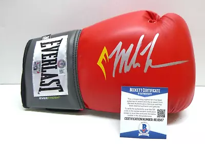 Mike Tyson Autographed Red Boxing Glove - Beckett & Fiterman • $199.99