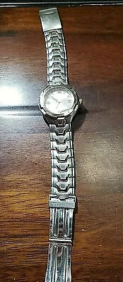 £19.25 • Buy Guess Waterproof G65025G Watch 330 Water Resistant DAMAGED Crystal            D9