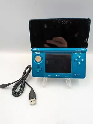 Nintendo 3DS Aqua Blue Handheld System • £54.99