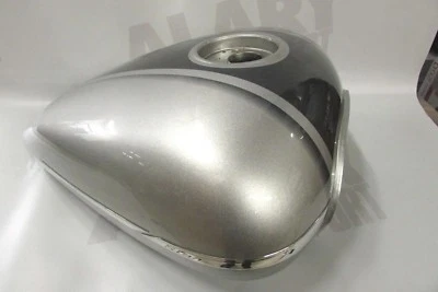 $325.77 • Buy V Star 1300 Gas Tank Silver XVS1300 Yamaha OEM 3D8-Y2410-00-01 2007 TO 2016