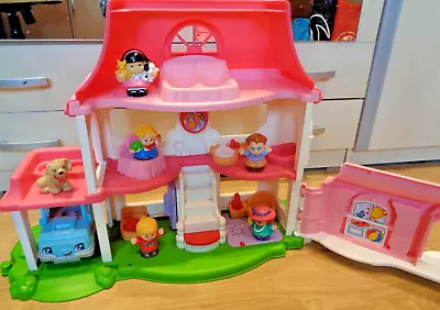£22 • Buy FISHER PRICE LITTLE PEOPLE  House With A Car & Figures