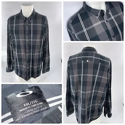 Oakley Long Sleeve Button Shirt XXL Men Gray Plaid Cotton Nylon R Fit YGI B2-247 • $29.99